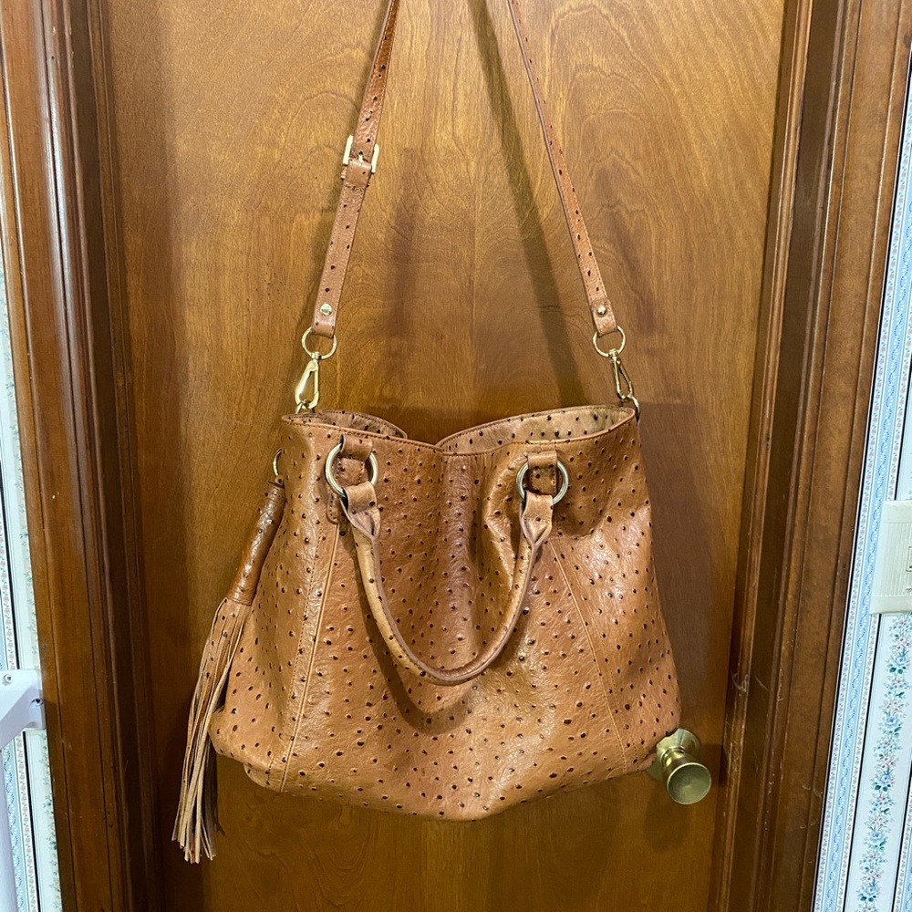 Chic Brown Leather Shoulder Bag